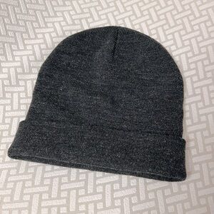 Dark Gray Uniqlo Heattech Beanie